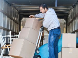 How to hire a moving company?