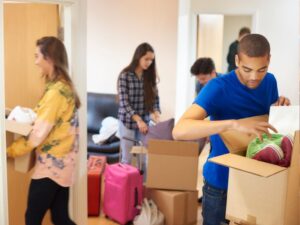 What companies offer student storage in Kings Lynn?
