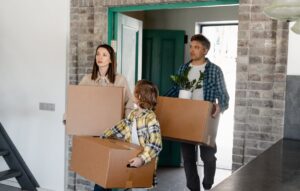 Newton: How do you choose a moving company?