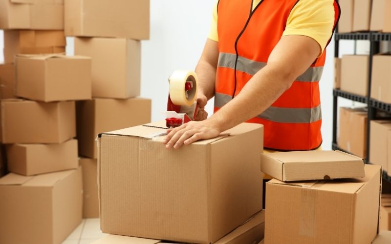 How to get a quote for moving and packing services?