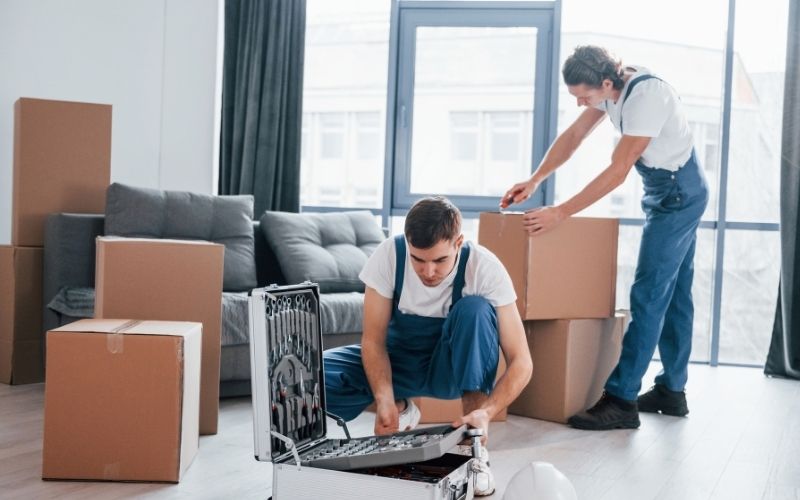 How to move from one city to another without hiring movers