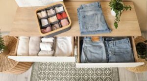 Will movers move dressers with clothes in them?